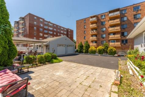 72 Clarendon Place Hackensack NJ 07601