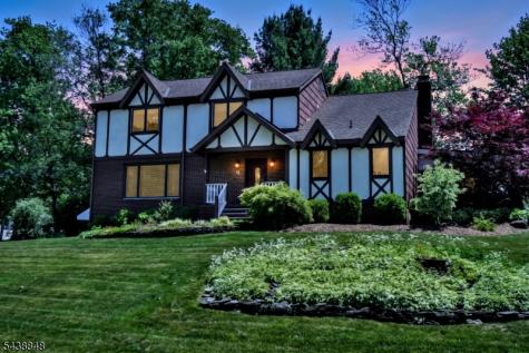 16 Weeden Drive West Milford NJ 07480