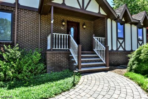 16 Weeden Drive West Milford NJ 07480