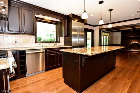 16 Weeden Drive West Milford NJ 07480
