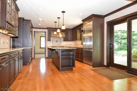16 Weeden Drive West Milford NJ 07480