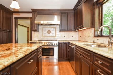 16 Weeden Drive West Milford NJ 07480