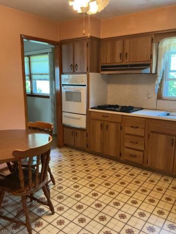 1187 Magie Avenue Union NJ 07083