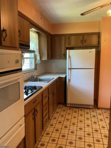 1187 Magie Avenue Union NJ 07083