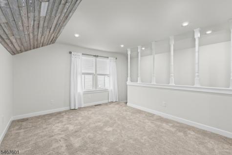18 Mountain View Lane Mansfield NJ 07865
