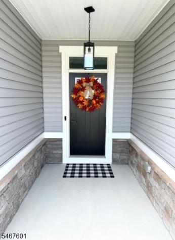 18 Mountain View Lane Mansfield NJ 07865