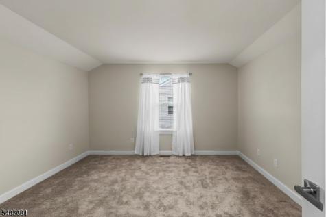 18 Mountain View Lane Mansfield NJ 07865