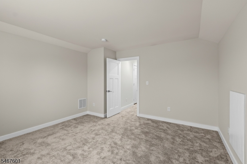 18 Mountain View Lane Mansfield NJ 07865