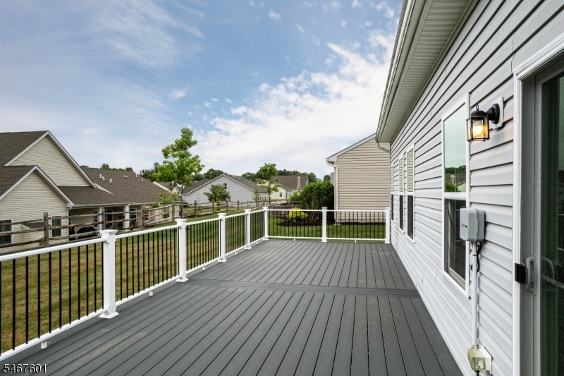 18 Mountain View Lane Mansfield NJ 07865