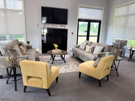18 Mountain View Lane Mansfield NJ 07865