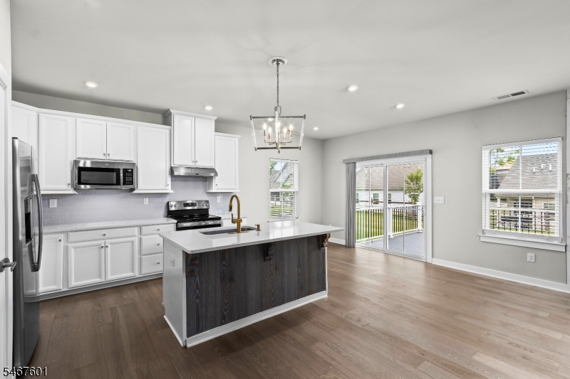 18 Mountain View Lane Mansfield NJ 07865