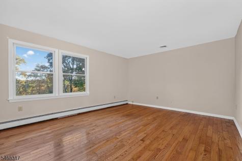 53 Russling Road Independence NJ 07840