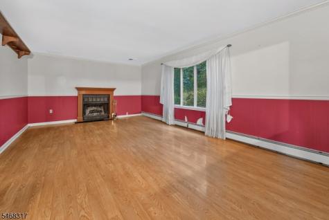 53 Russling Road Independence NJ 07840