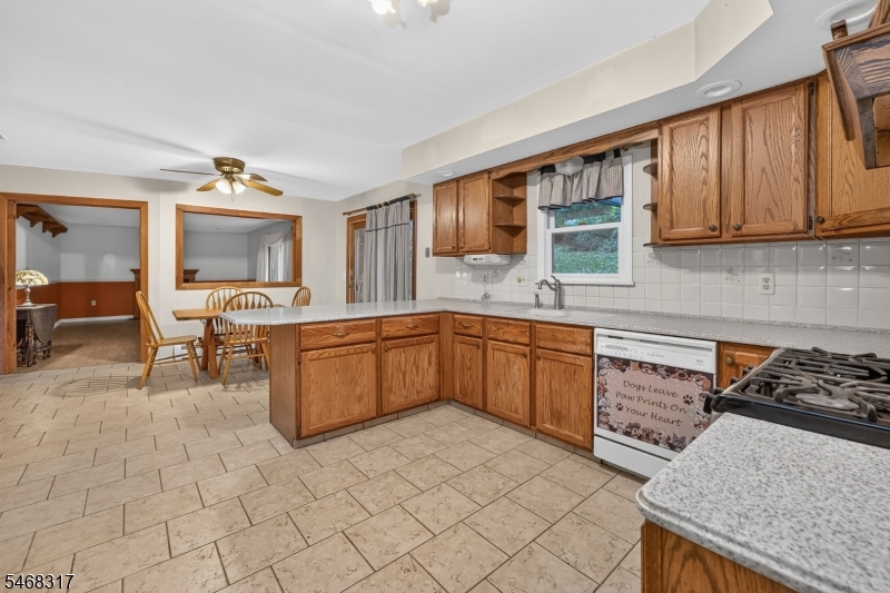 53 Russling Road Independence NJ 07840