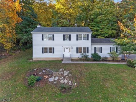 53 Russling Road Independence NJ 07840