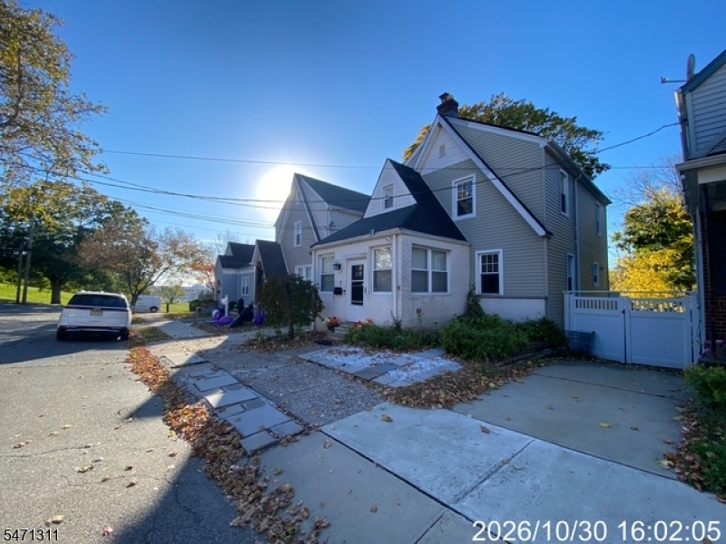 7 William Kearny NJ 07032