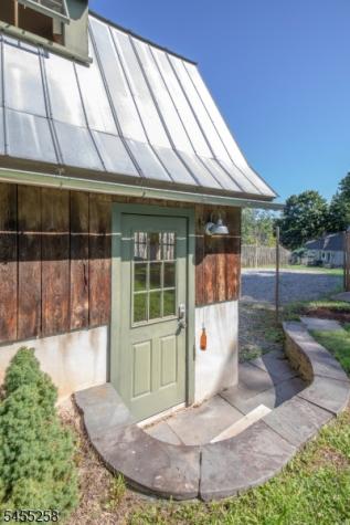 6 Bodine Avenue Peapack Gladstone NJ 07934
