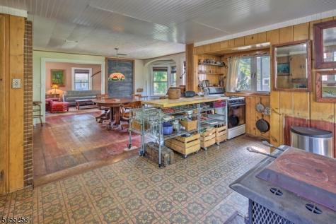 6 Bodine Avenue Peapack Gladstone NJ 07934