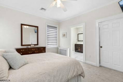 24 Windsor Place Cranford NJ 07016