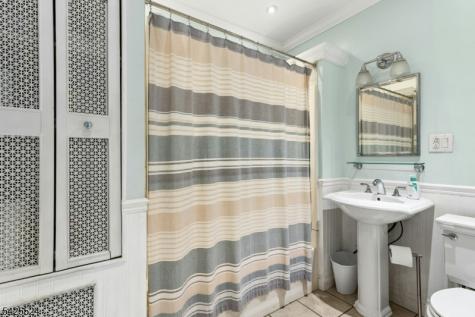 24 Windsor Place Cranford NJ 07016