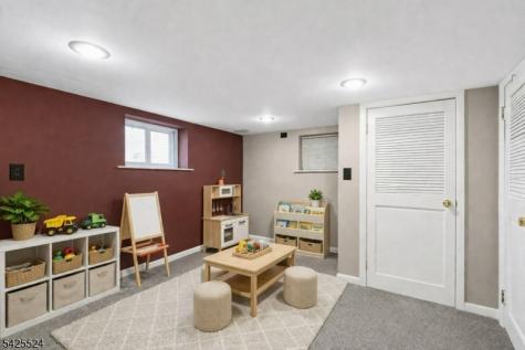 24 Windsor Place Cranford NJ 07016