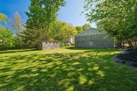 186 W Northfield Road Livingston NJ 07039