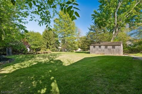 186 W Northfield Road Livingston NJ 07039