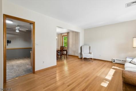 186 W Northfield Road Livingston NJ 07039