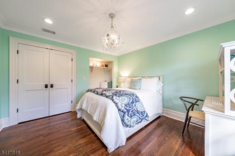32 Westminster Road Chatham NJ 07928
