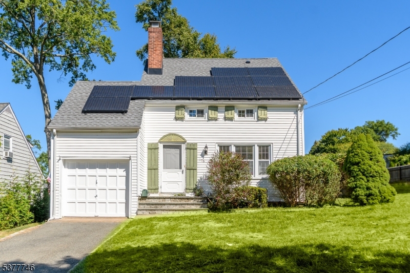 176 Woodland Avenue Verona NJ 07044