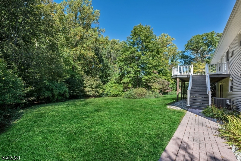 6 Dorothy Drive Morris NJ 07960