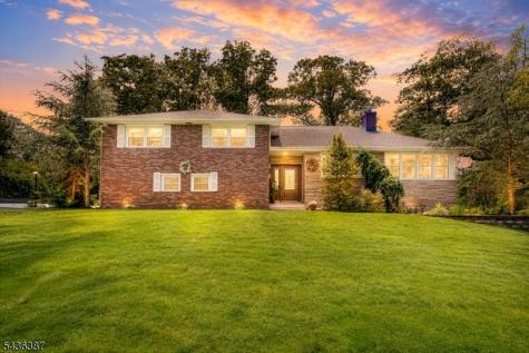 28 Pepper Road Montville NJ 07082