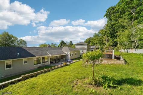 47 Collamore Terrace West Orange NJ 07052