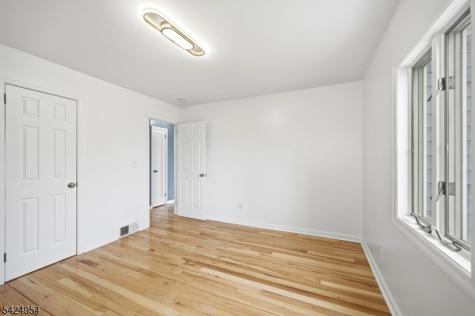 31 Ackerson Place Passaic NJ 07055