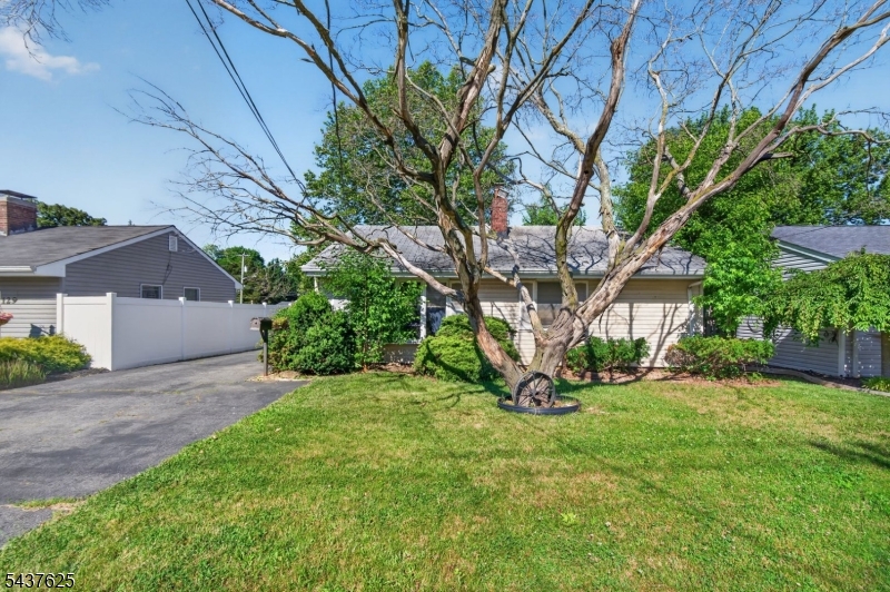 133 Mary Avenue Woodbridge NJ 08863