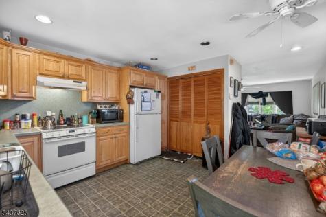 133 Mary Avenue Woodbridge NJ 08863