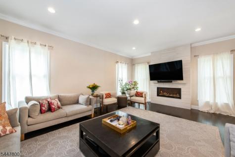7 Gordon Place Bernards NJ 07920