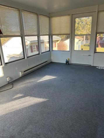 92 New Street Oxford NJ 07863