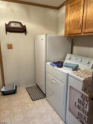 92 New Street Oxford NJ 07863