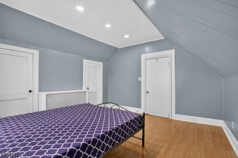 141 Kearney Street Paterson NJ 07522
