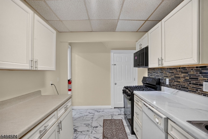 141 Kearney Street Paterson NJ 07522
