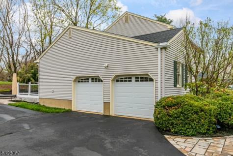 10 Hoagland Drive Montgomery NJ 08502