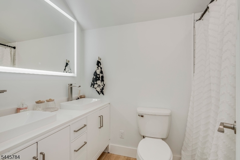 75 High Street Newton NJ 07860
