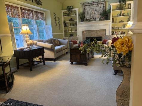 8 Stiles Lane Franklin NJ 08823