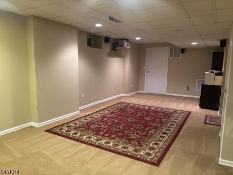 8 Stiles Lane Franklin NJ 08823
