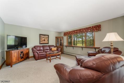 87 Buckhorn Drive White NJ 07823