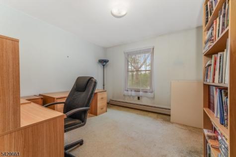 87 Buckhorn Drive White NJ 07823