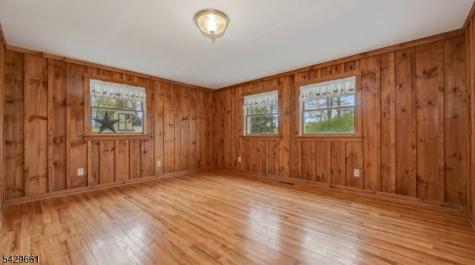 87 Buckhorn Drive White NJ 07823