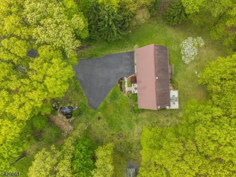 87 Buckhorn Drive White NJ 07823