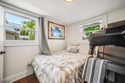 45 Bayview Avenue Newark NJ 07112